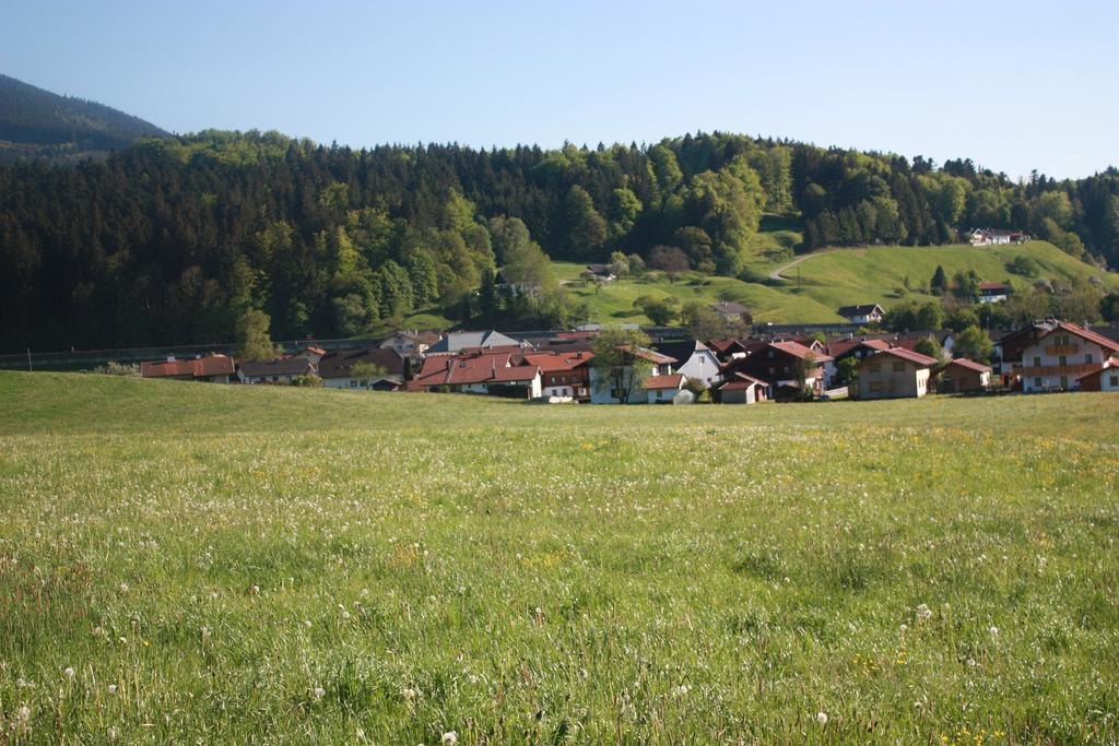 Ferienwohnungen Neukirchen Neukirchen am Teisenberg Экстерьер фото